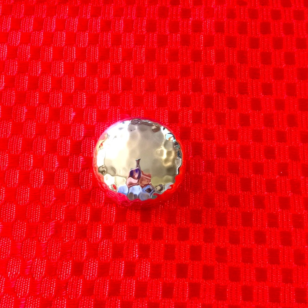 Shiny, sterling silver slider